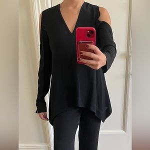 Yigal Azrouel Black silk blouse with open shoulders